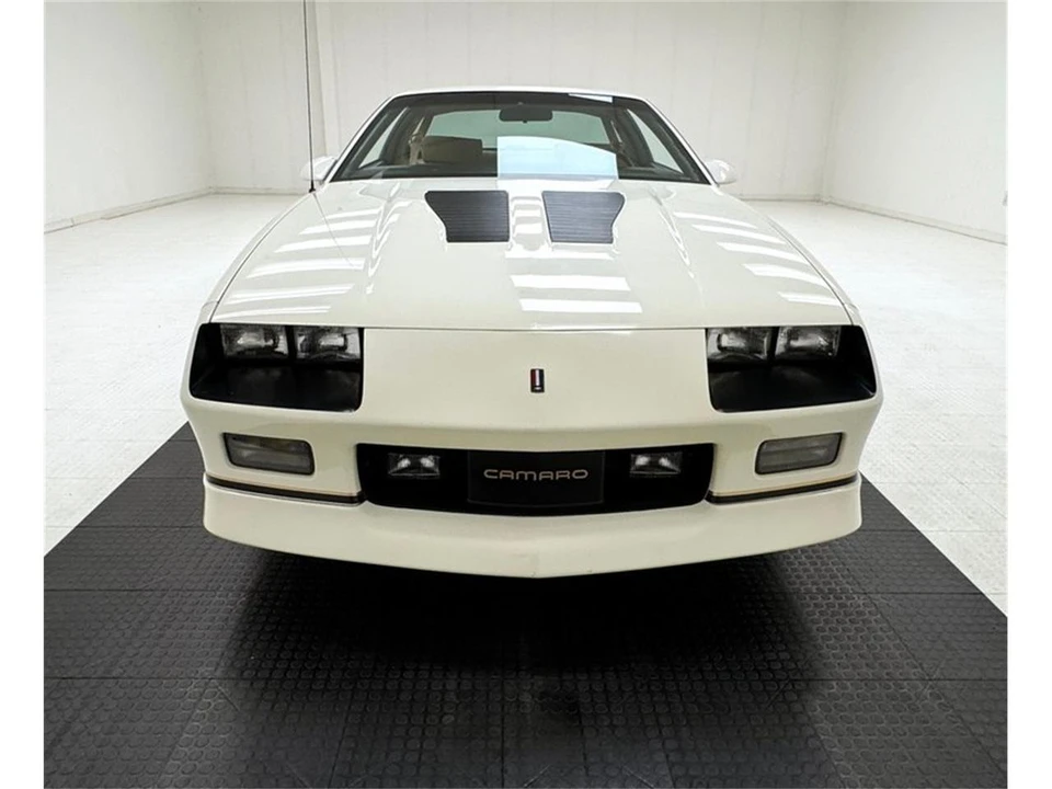 1986 Chevrolet Camaro 3rd Gen - Image 8 of 31