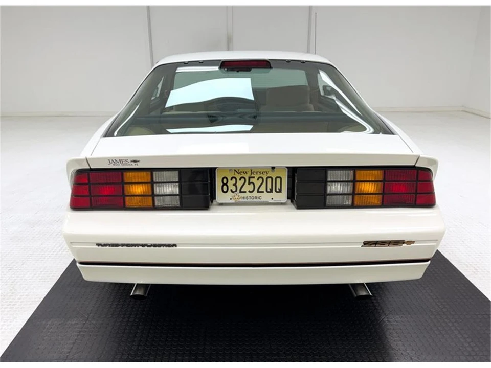 1986 Chevrolet Camaro 3rd Gen - Image 4 of 31