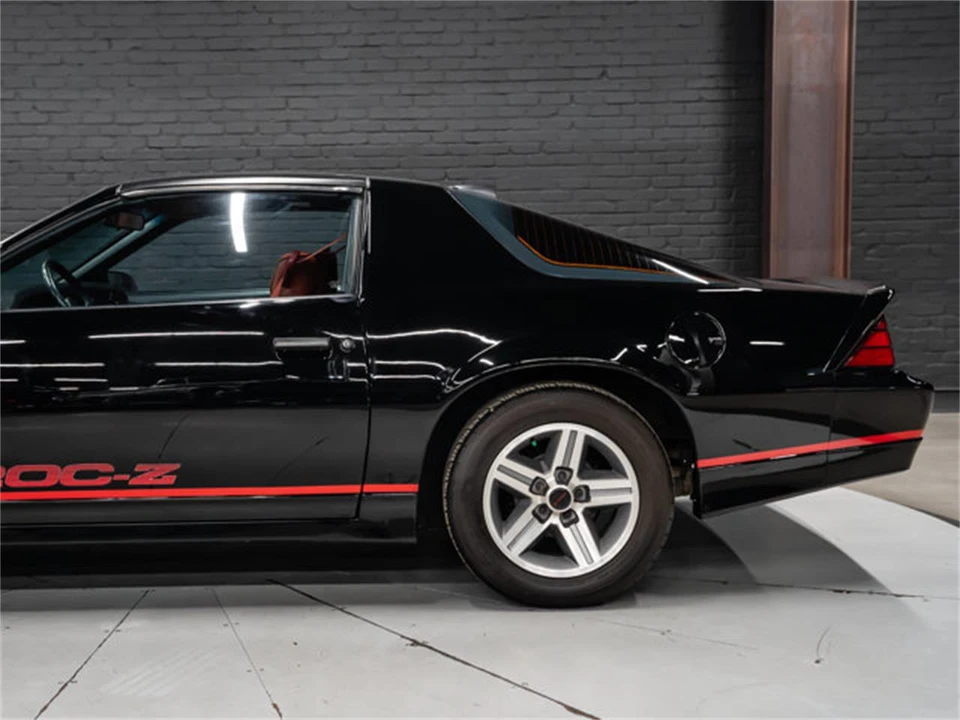 1986 Chevrolet Camaro 3rd Gen - Image 14 of 31