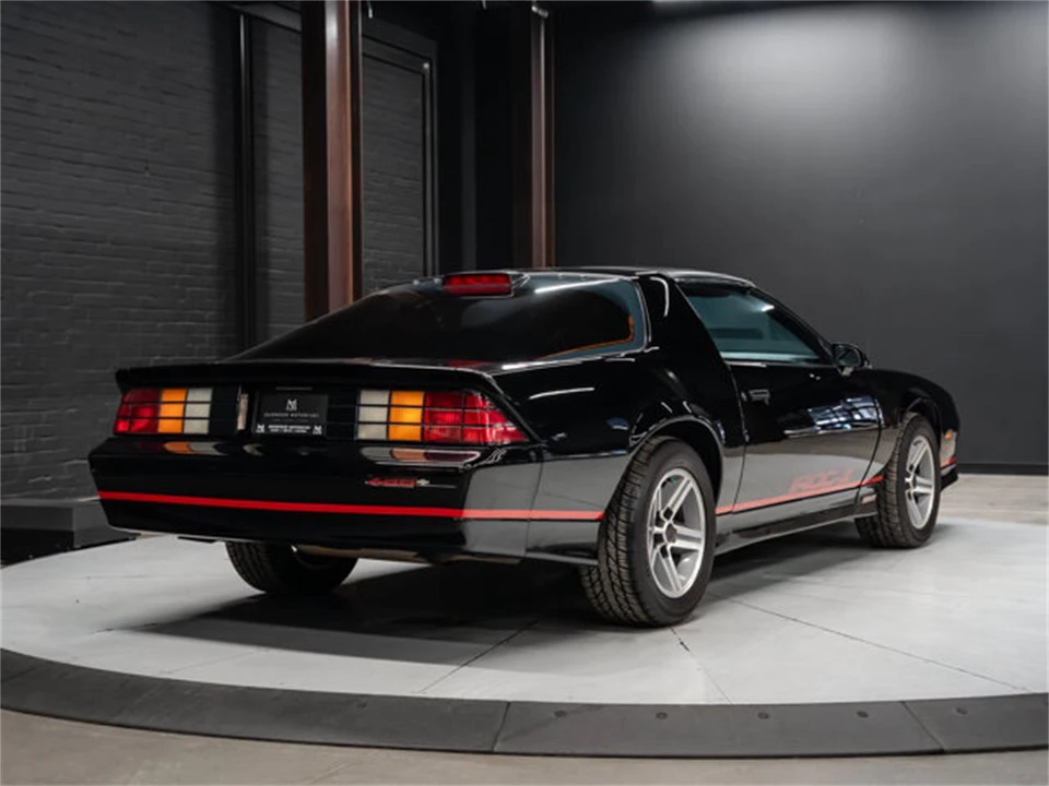 1986 Chevrolet Camaro 3rd Gen - Image 10 of 31
