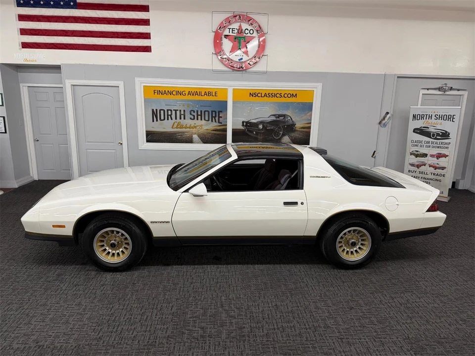 1986 Chevrolet Camaro 3rd Gen - Image 4 of 31