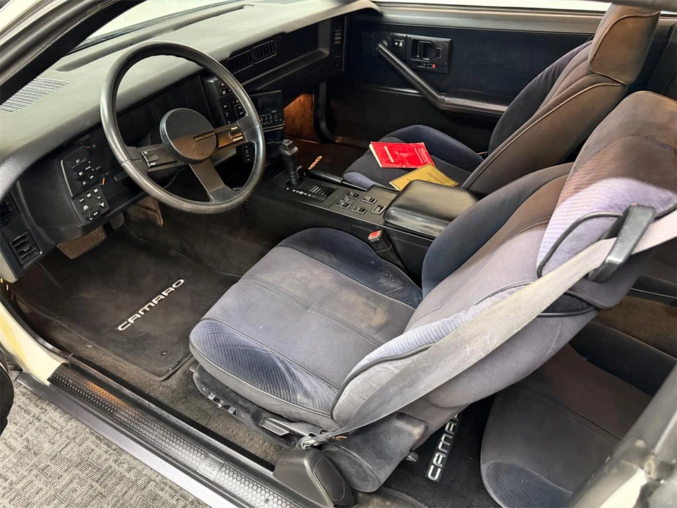 1986 Chevrolet Camaro 3rd Gen - Image 18 of 31