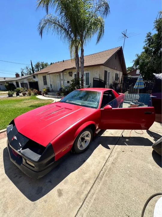 1986 Chevrolet Camaro 3rd Gen - Image 3 of 9