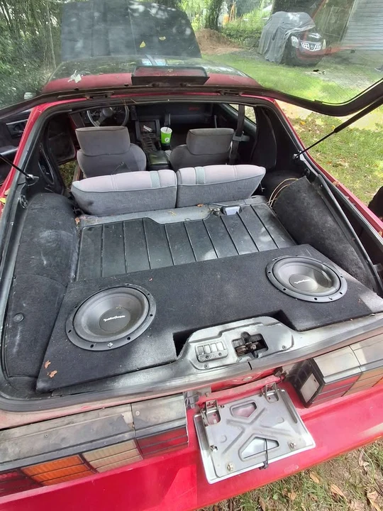1986 Chevrolet Camaro 3rd Gen - Image 2 of 8