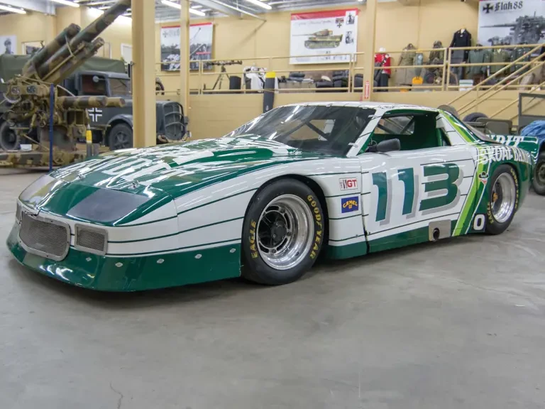 1986 Chevrolet Camaro 3rd Gen - Image 2 of 2