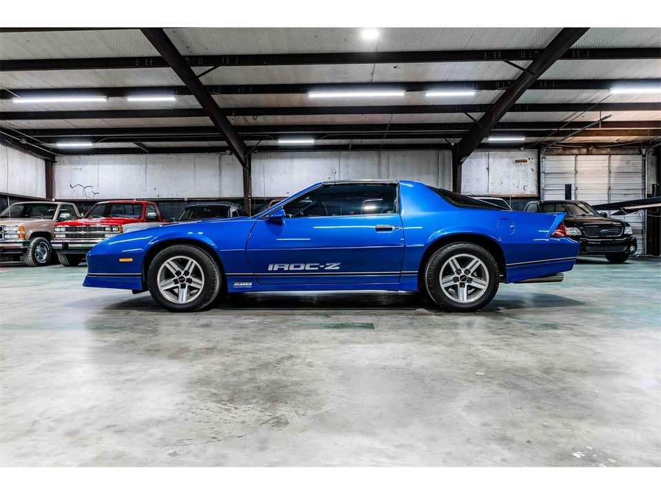 1986 Chevrolet Camaro IROC-Z & Z28 3rd Gen - Image 2 of 24