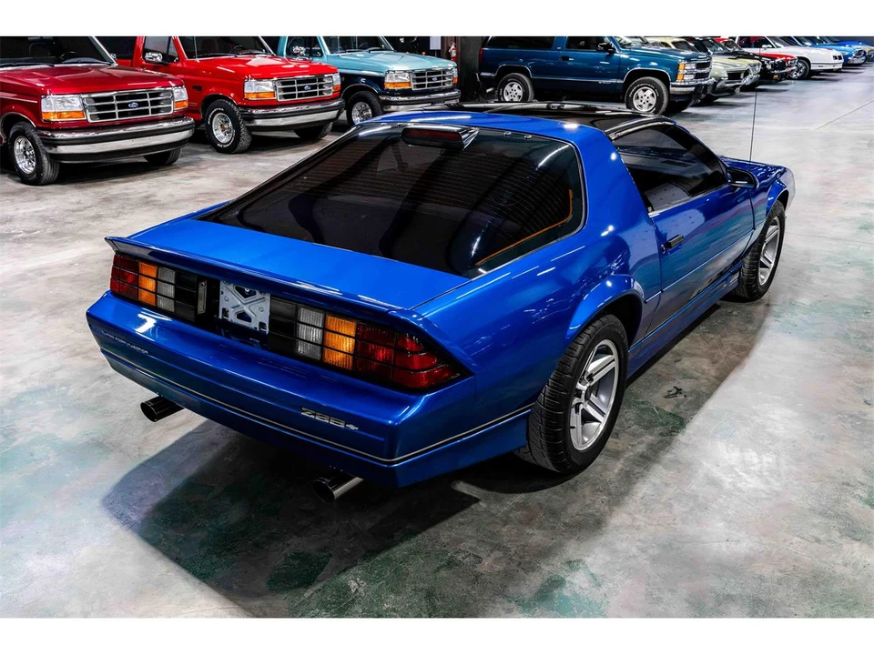 1986 Chevrolet Camaro IROC-Z & Z28 3rd Gen - Image 5 of 24