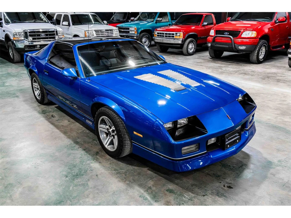 1986 Chevrolet Camaro IROC-Z & Z28 3rd Gen - Image 7 of 24