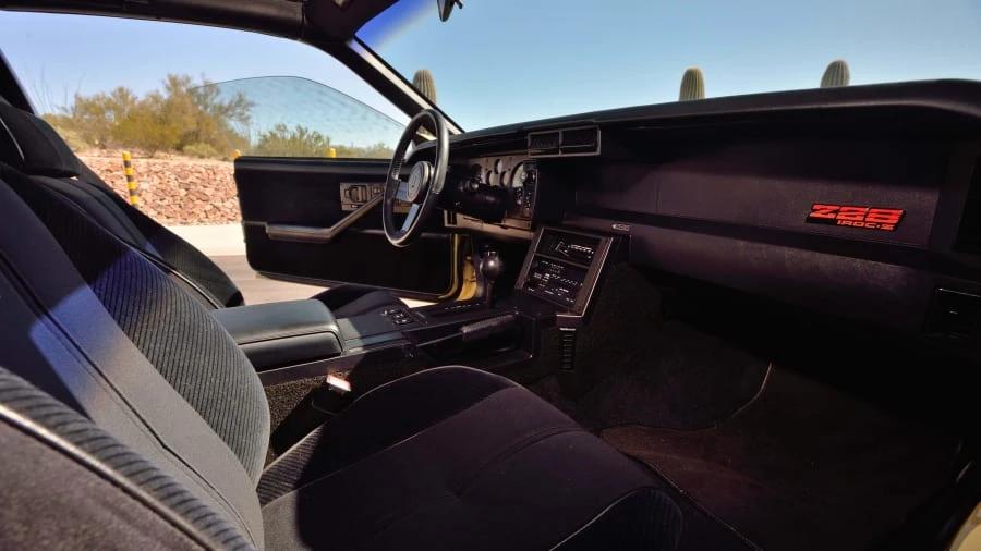 1986 Chevrolet Camaro IROC-Z & Z28 3rd Gen - Image 23 of 30