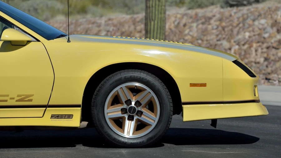1986 Chevrolet Camaro IROC-Z & Z28 3rd Gen - Image 14 of 30