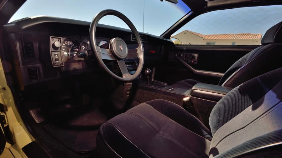 1986 Chevrolet Camaro IROC-Z & Z28 3rd Gen - Image 24 of 30
