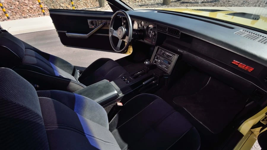1986 Chevrolet Camaro IROC-Z & Z28 3rd Gen - Image 25 of 30