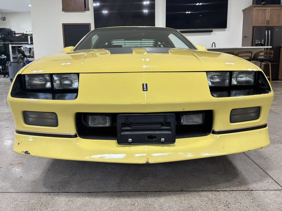 1986 Chevrolet Camaro IROC-Z & Z28 3rd Gen - Image 3 of 31