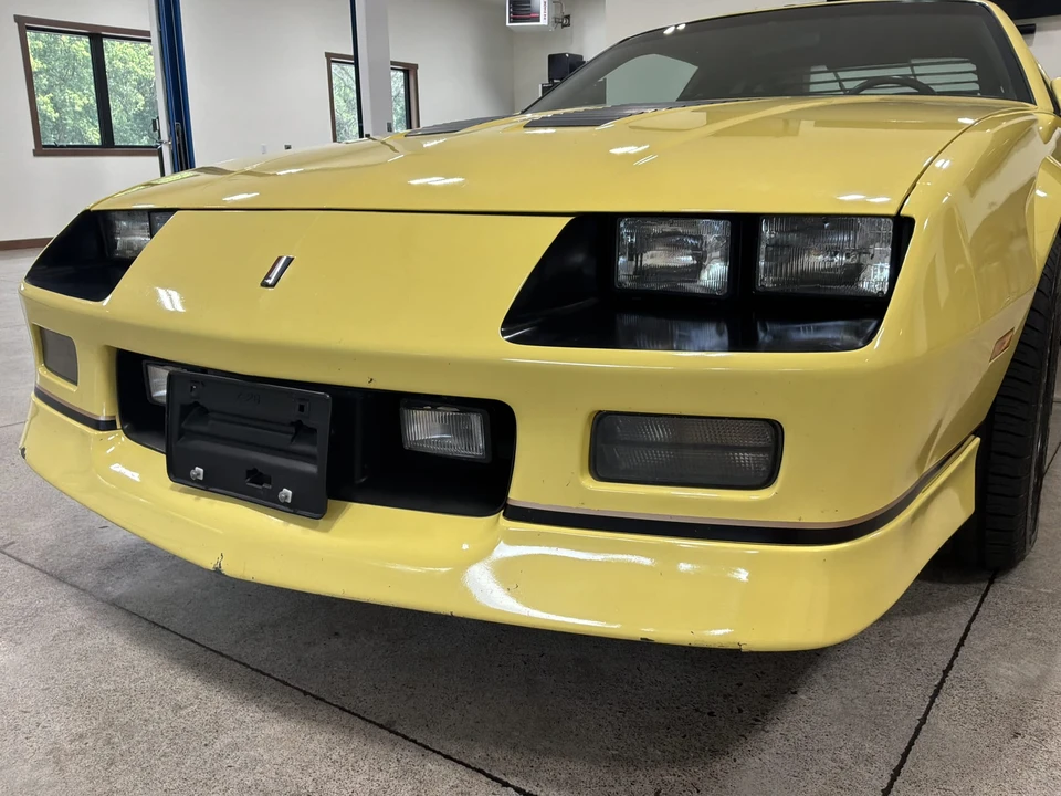 1986 Chevrolet Camaro IROC-Z & Z28 3rd Gen - Image 26 of 31
