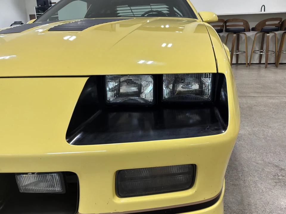1986 Chevrolet Camaro IROC-Z & Z28 3rd Gen - Image 25 of 31