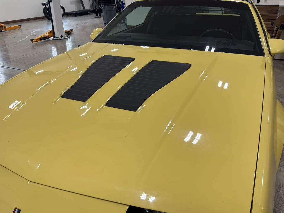1986 Chevrolet Camaro IROC-Z & Z28 3rd Gen - Image 23 of 31