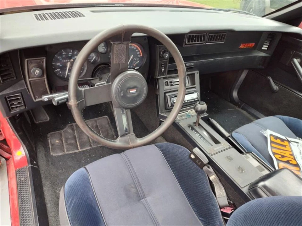 1986 Chevrolet Camaro 3rd Gen - Image 5 of 8