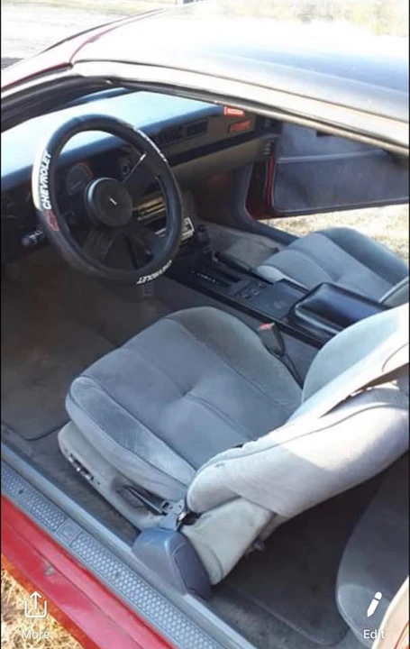 1986 Chevrolet Camaro 3rd Gen - Image 4 of 5