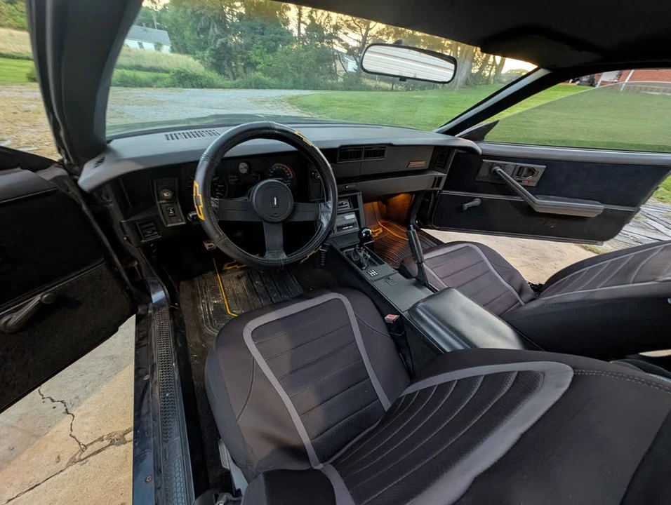 1986 Chevrolet Camaro 3rd Gen - Image 11 of 20