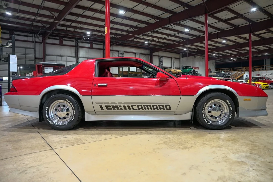 1986 Chevrolet Camaro 3rd Gen - Image 10 of 12