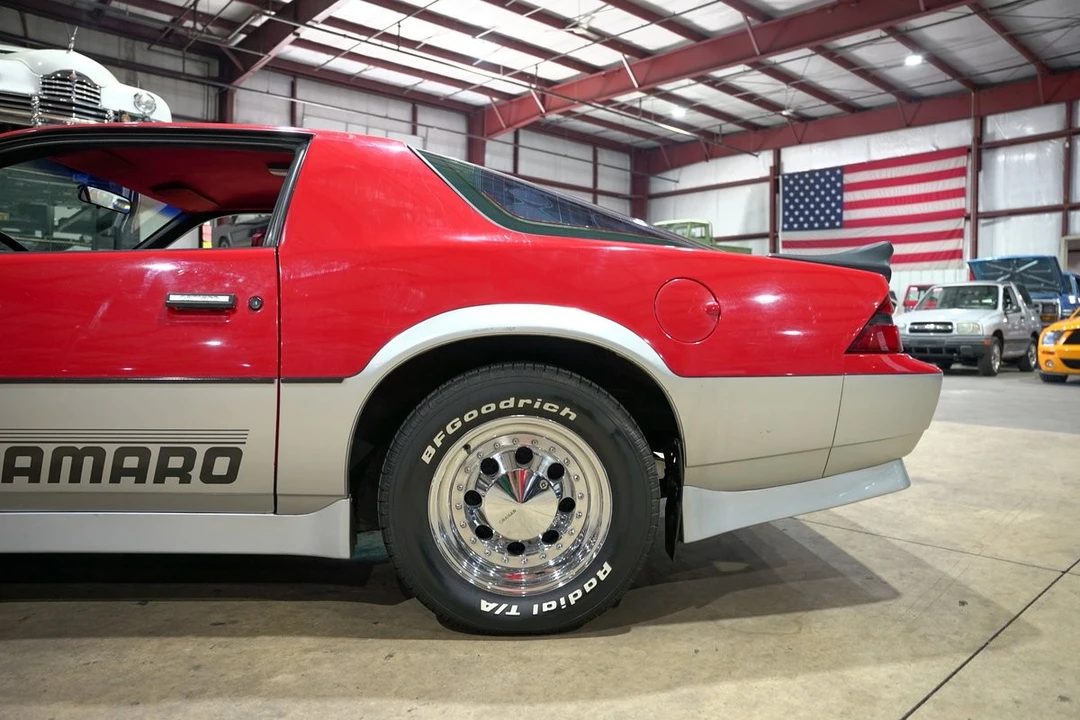 1986 Chevrolet Camaro 3rd Gen - Image 5 of 12