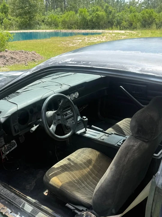 1986 Chevrolet Camaro IROC-Z & Z28 3rd Gen - Image 5 of 8