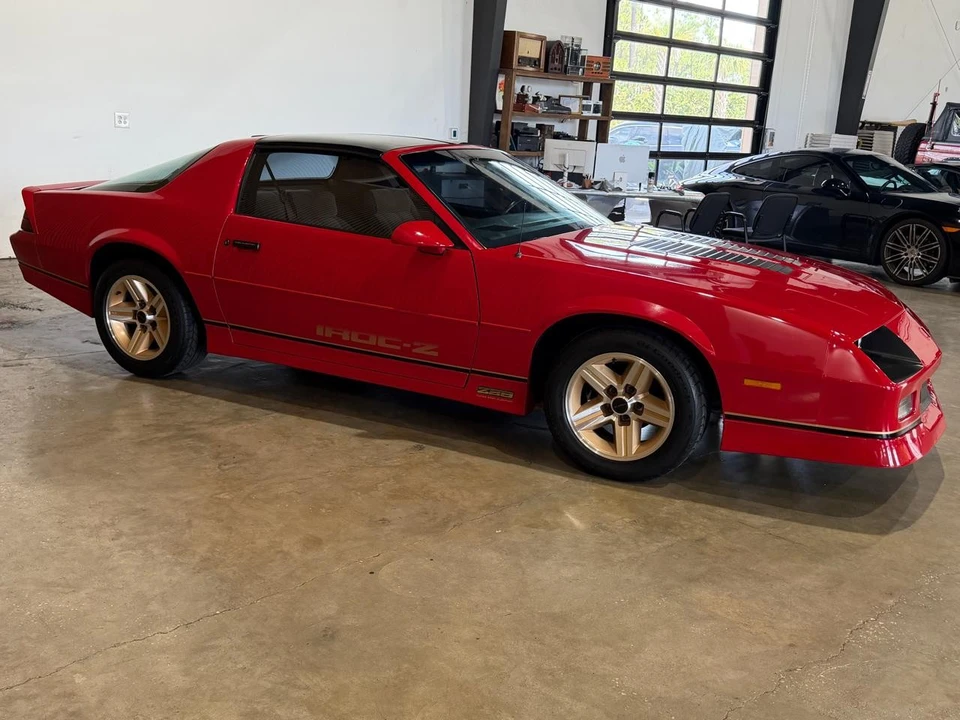 1986 Chevrolet Camaro IROC-Z & Z28 3rd Gen - Image 7 of 31