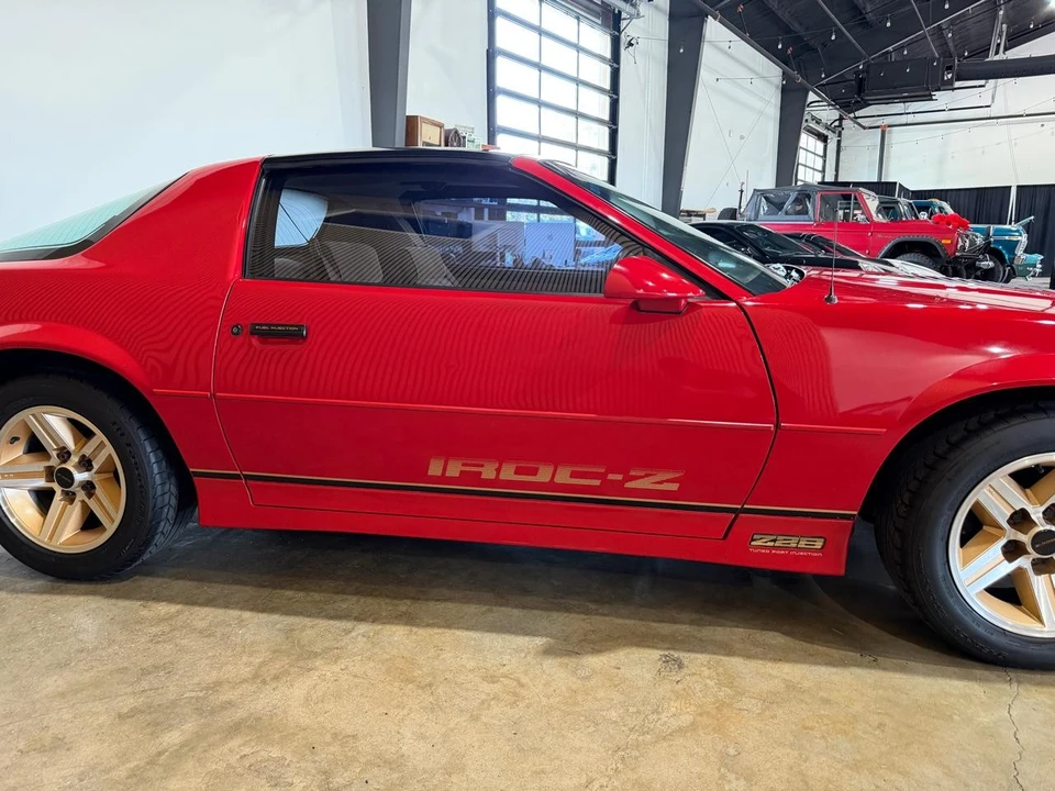 1986 Chevrolet Camaro IROC-Z & Z28 3rd Gen - Image 10 of 31