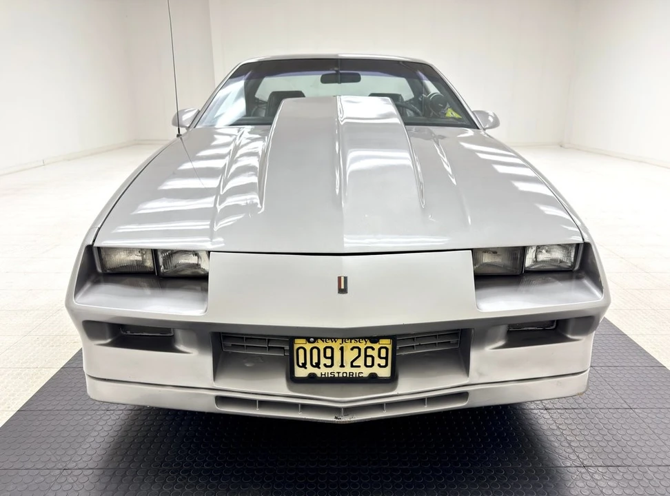 1986 Chevrolet Camaro IROC-Z & Z28 3rd Gen - Image 8 of 31