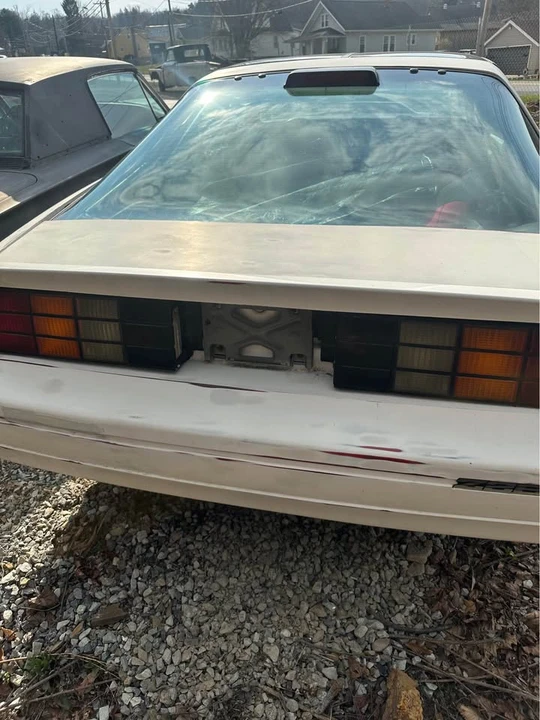 1986 Chevrolet Camaro - Image 6 of 9