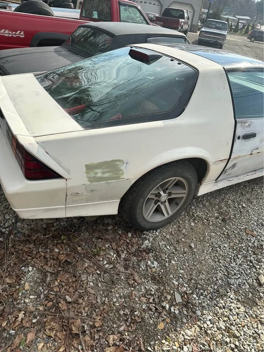 1986 Chevrolet Camaro - Image 5 of 9