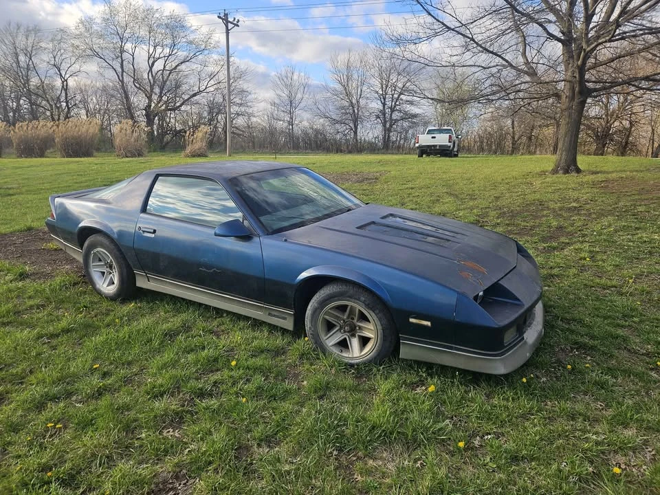 1986 Chevrolet Camaro 3rd Gen - Image 2 of 8