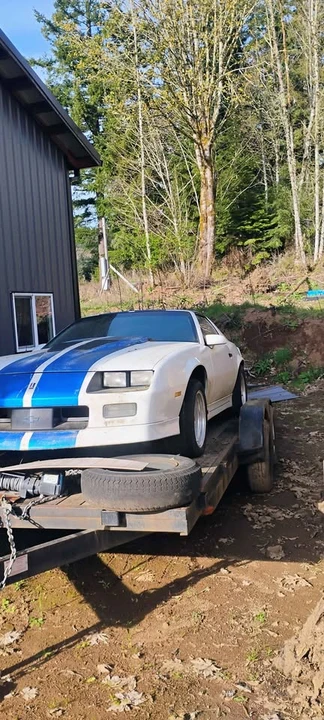 1986 Chevrolet Camaro 3rd Gen - Image 2 of 6