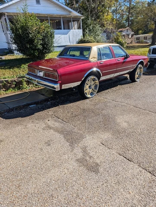 1986 Chevrolet Caprice - Image 5 of 6