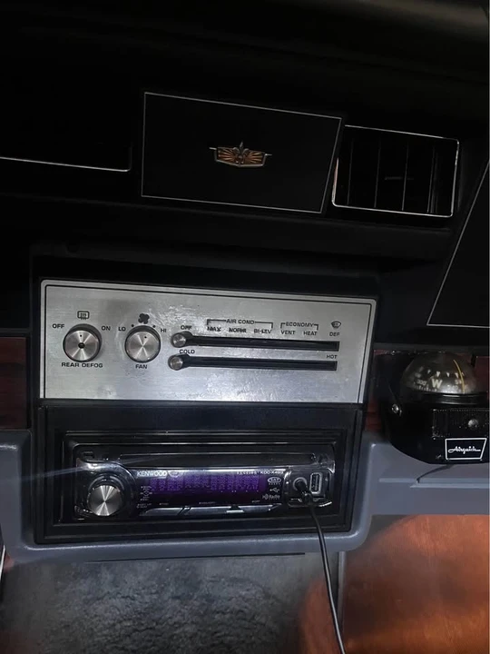 1986 Chevrolet Caprice - Image 8 of 10