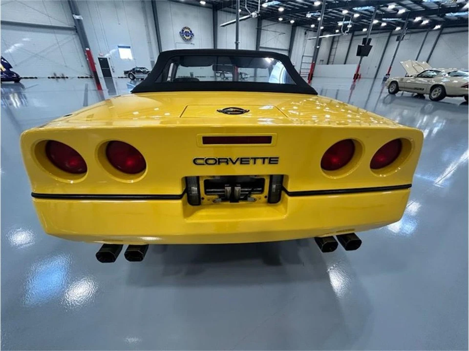 1986 Chevrolet Corvette C4 - Image 17 of 31