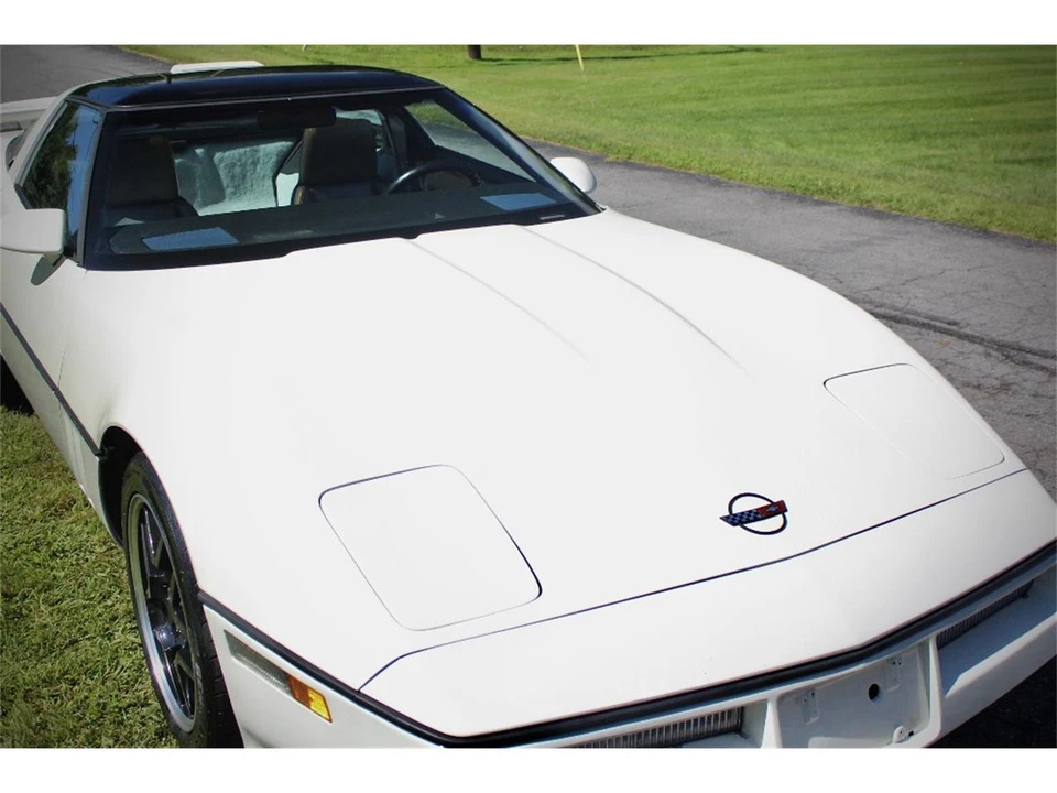 1986 Chevrolet Corvette C4 - Image 22 of 31