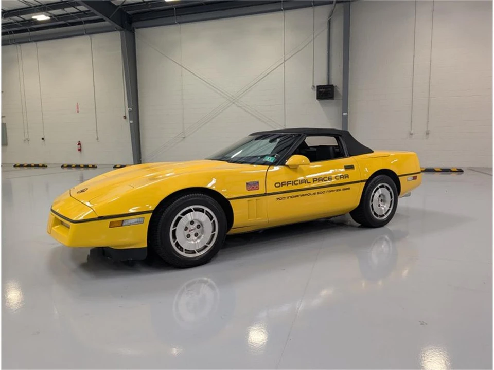 1986 Chevrolet Corvette C4 - Image 2 of 31