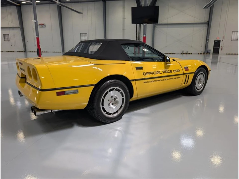 1986 Chevrolet Corvette C4 - Image 7 of 31