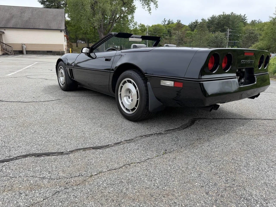 1986 Chevrolet Corvette C4 - Image 12 of 31