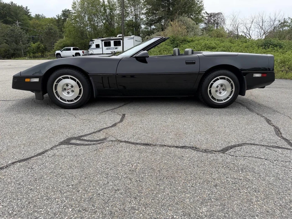 1986 Chevrolet Corvette C4 - Image 14 of 31