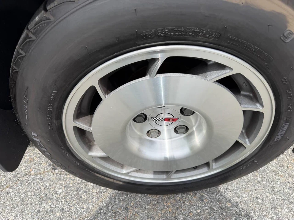 1986 Chevrolet Corvette C4 - Image 31 of 31