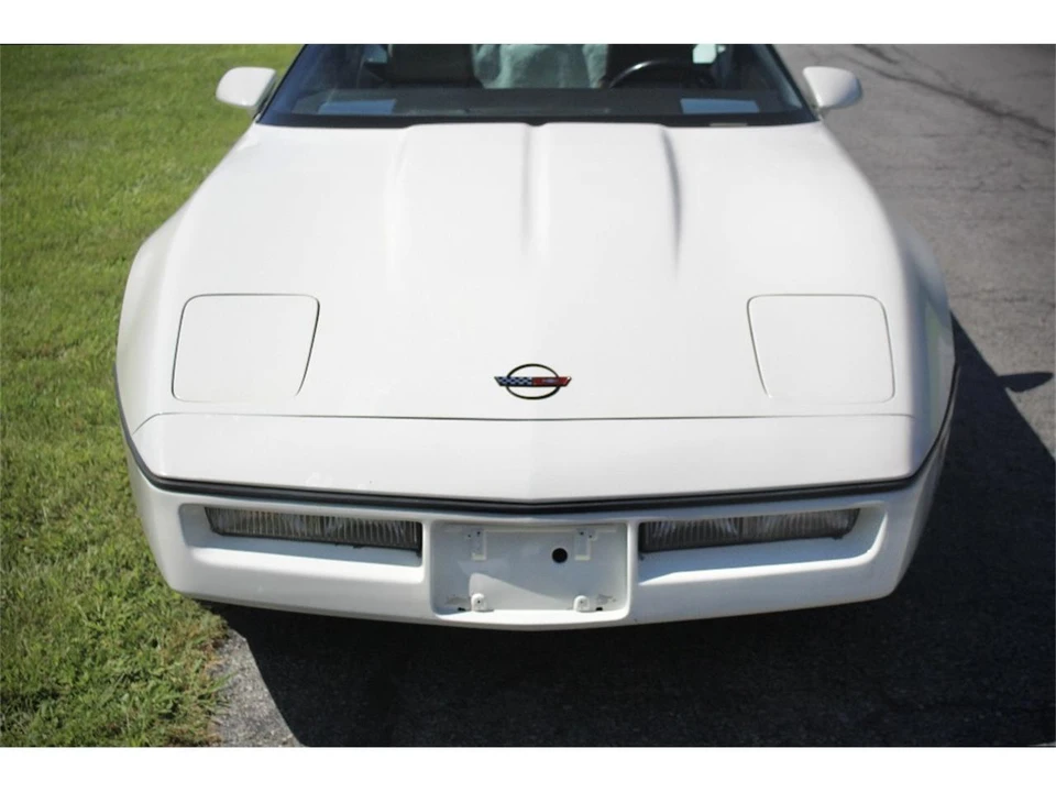 1986 Chevrolet Corvette C4 - Image 15 of 31