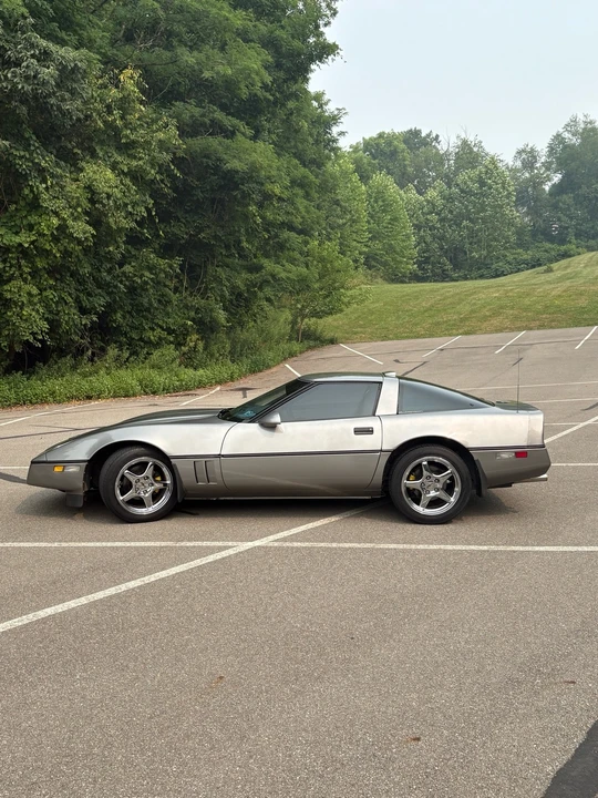 1986 Chevrolet Corvette C4 - Image 3 of 16