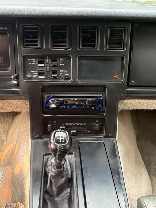 1986 Chevrolet Corvette C4 - Image 12 of 16