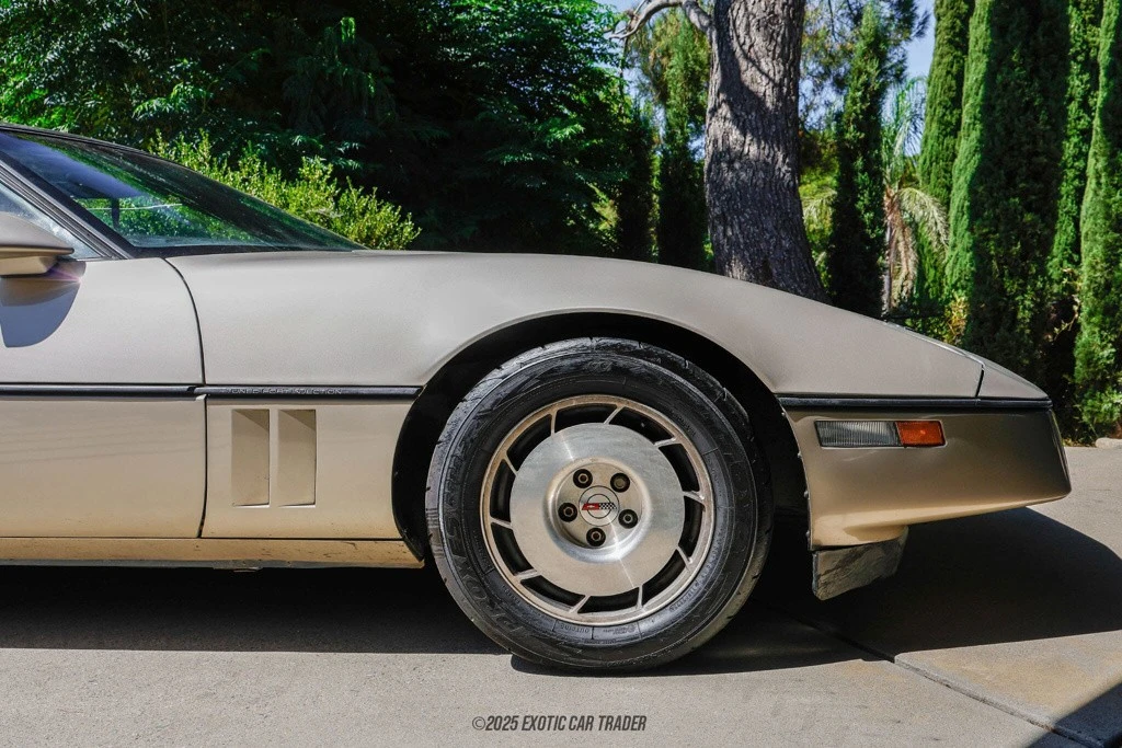 1986 Chevrolet Corvette C4 - Image 11 of 12
