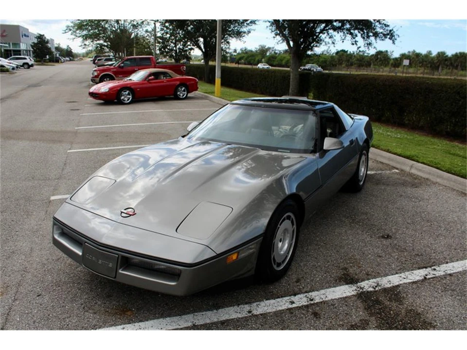 1986 Chevrolet Corvette C4 - Image 22 of 31