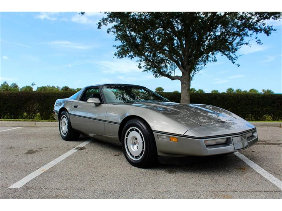 1986 Chevrolet Corvette C4 - Image 4 of 31