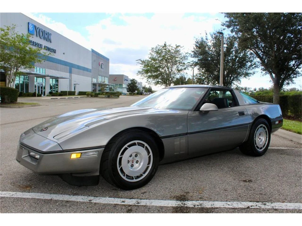 1986 Chevrolet Corvette C4 - Image 7 of 31