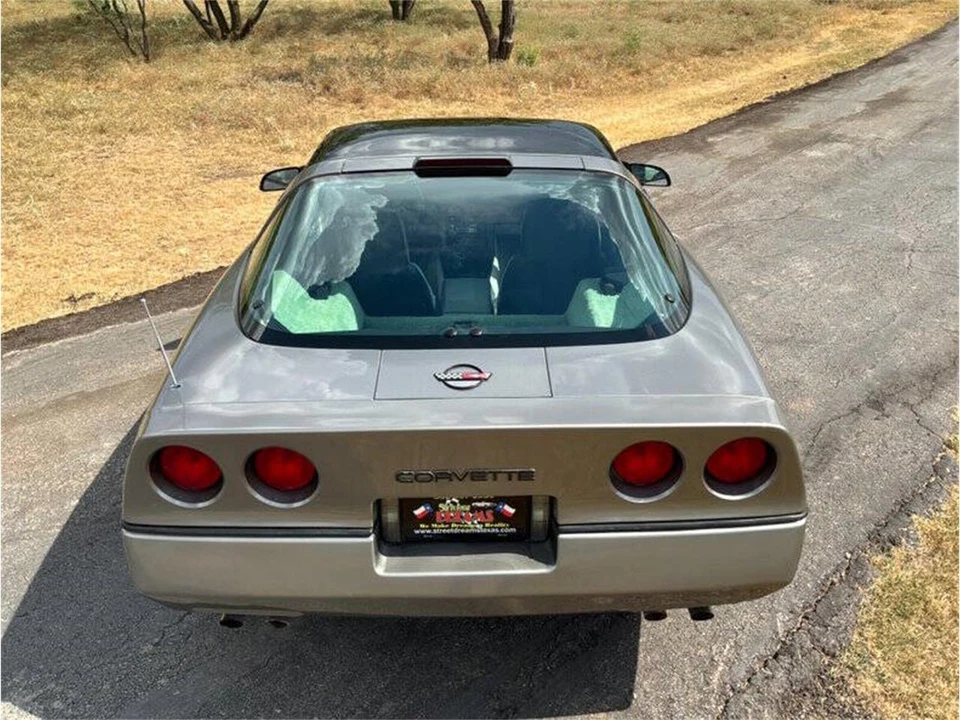 1986 Chevrolet Corvette C4 - Image 5 of 31